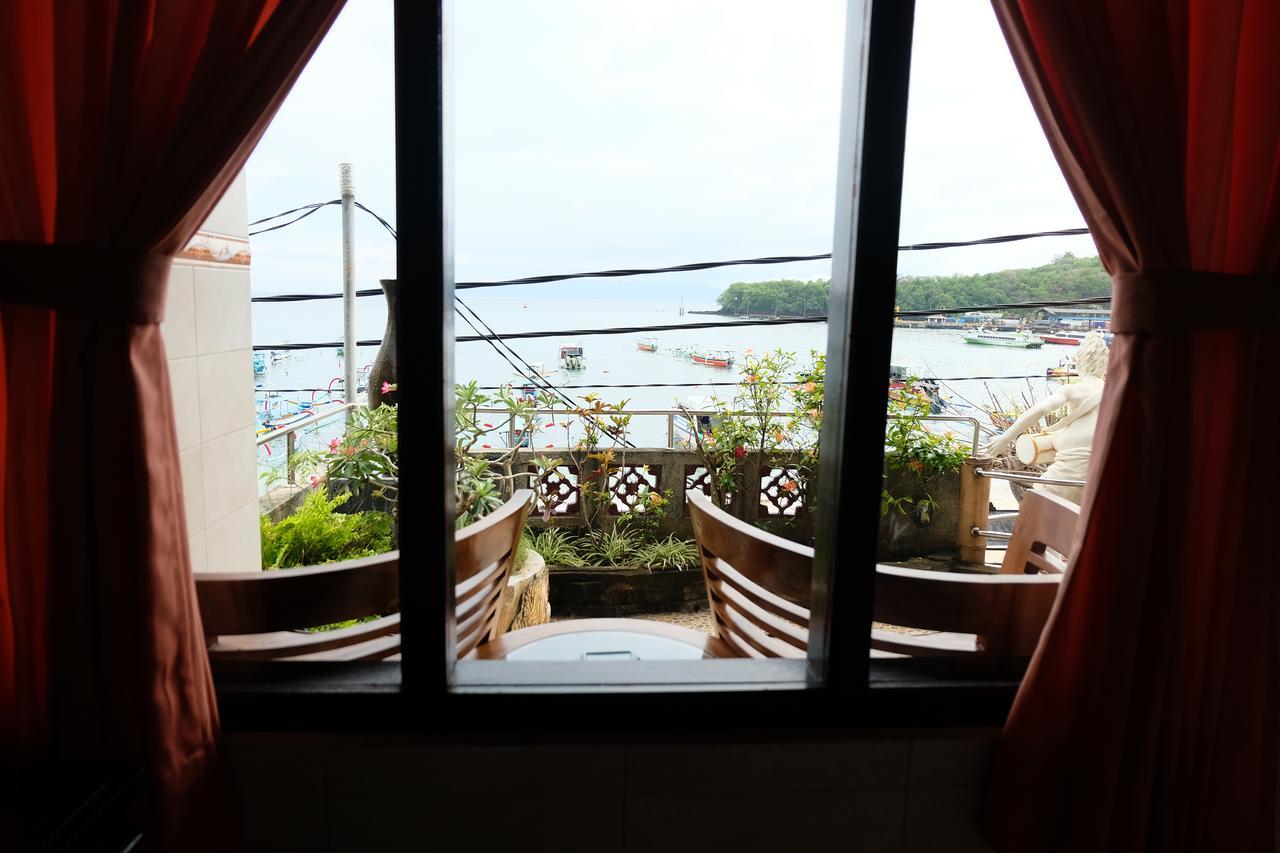 Kerti Beach Bungalow And Restaurant Padangbai  Exterior foto